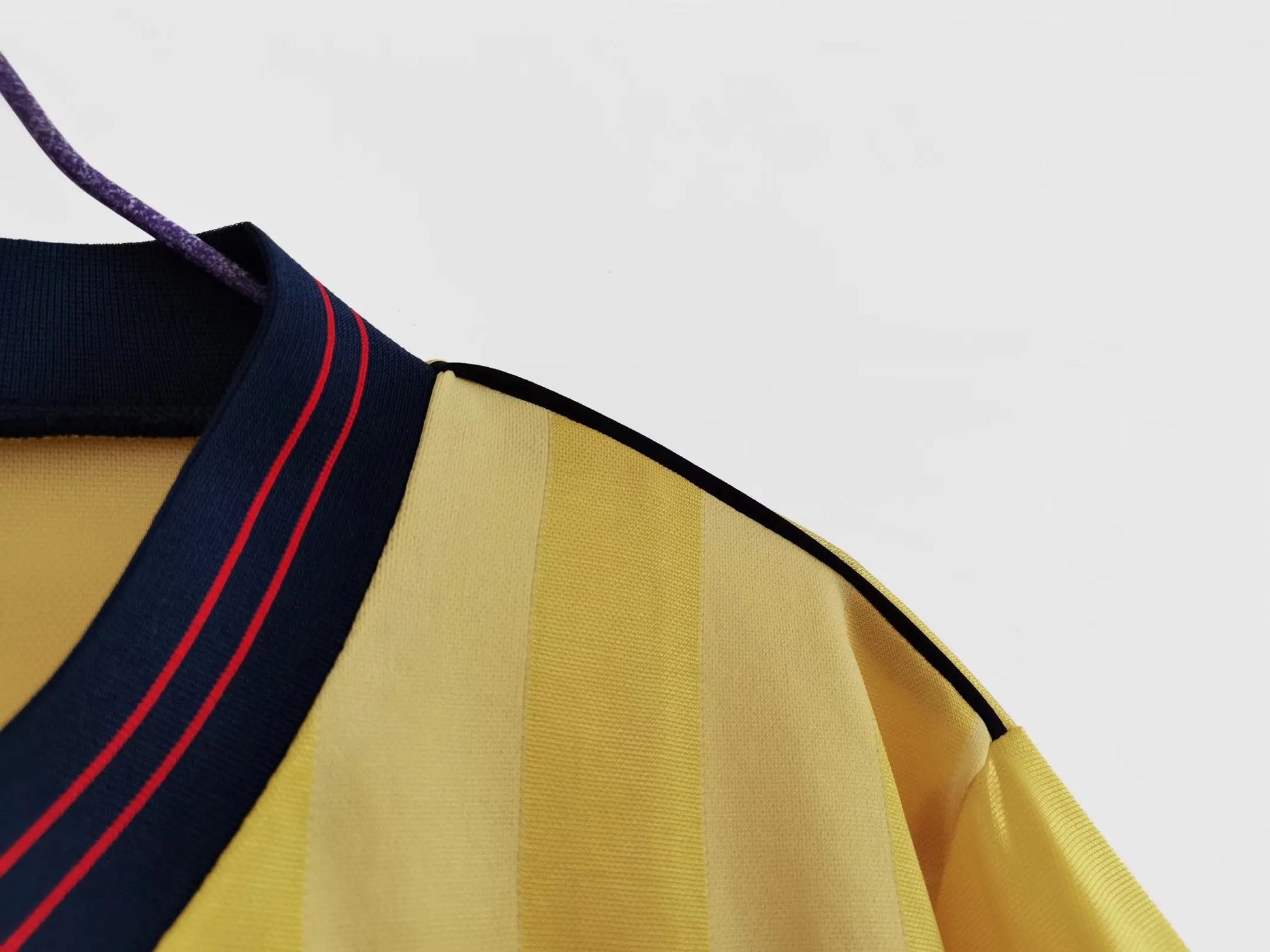 Arsenal Away Retro Football Shirt 1983-86 Retro Calcio