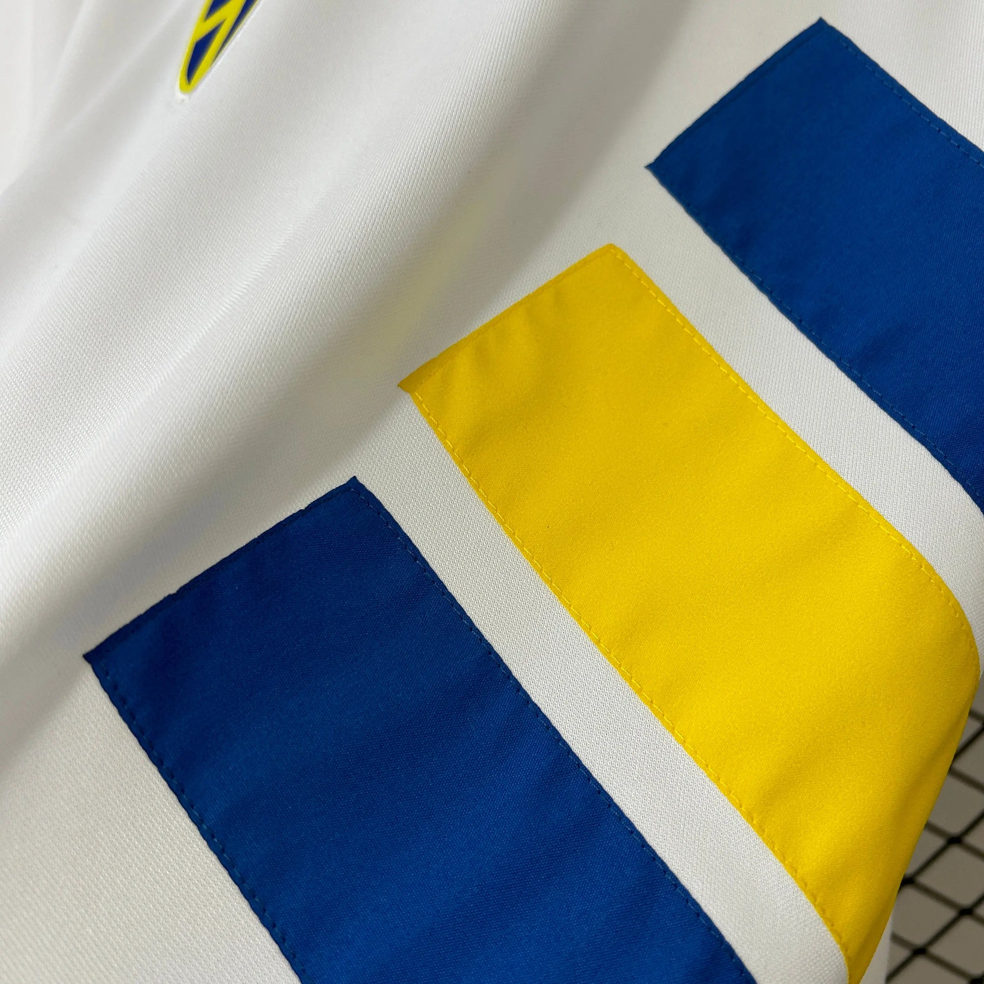 Sweden Retro Away Football Jersey 1994 Retro Calcio